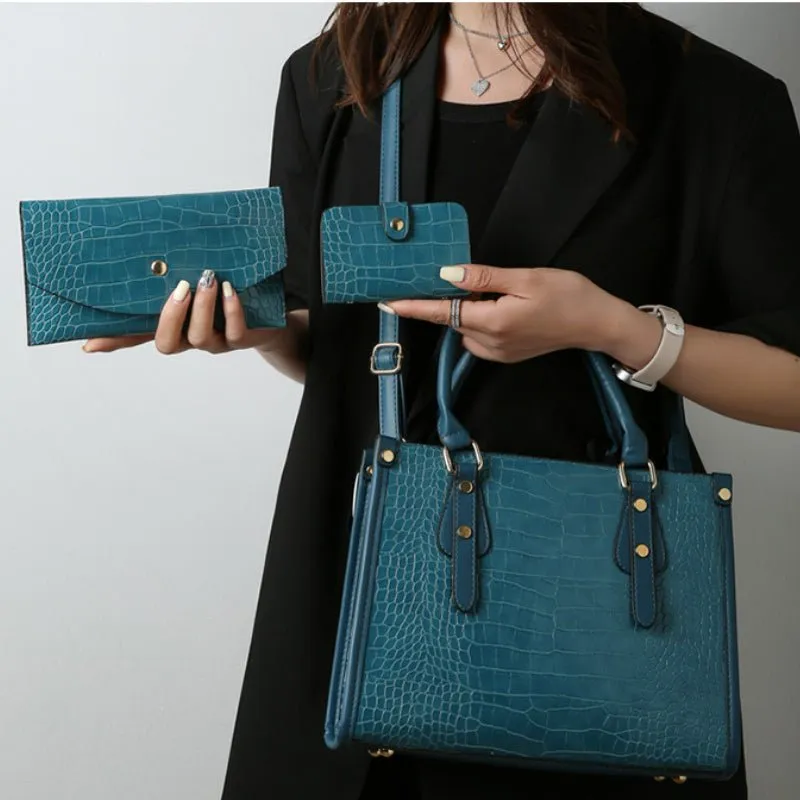 Chic CrocStyle 3 Piece Designer Bag Set
