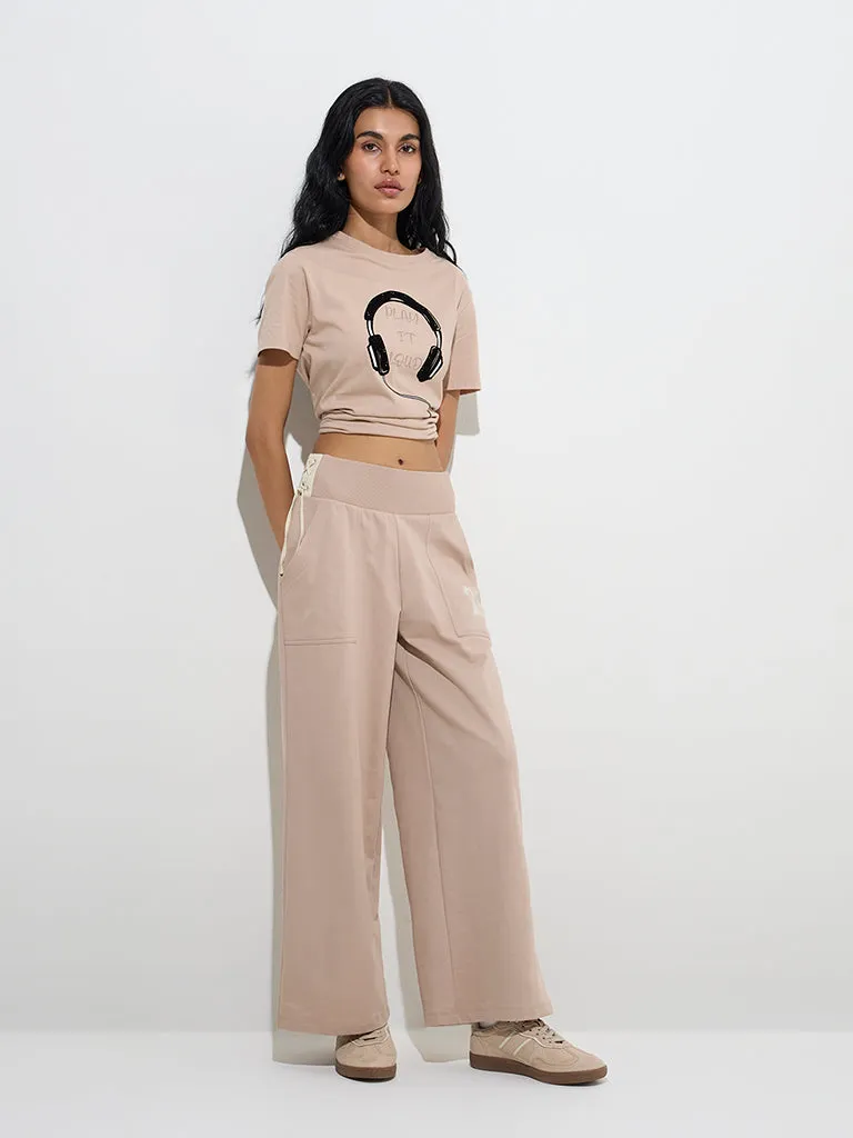 Studiofit Light Beige Headphone Printed Cotton T-Shirt