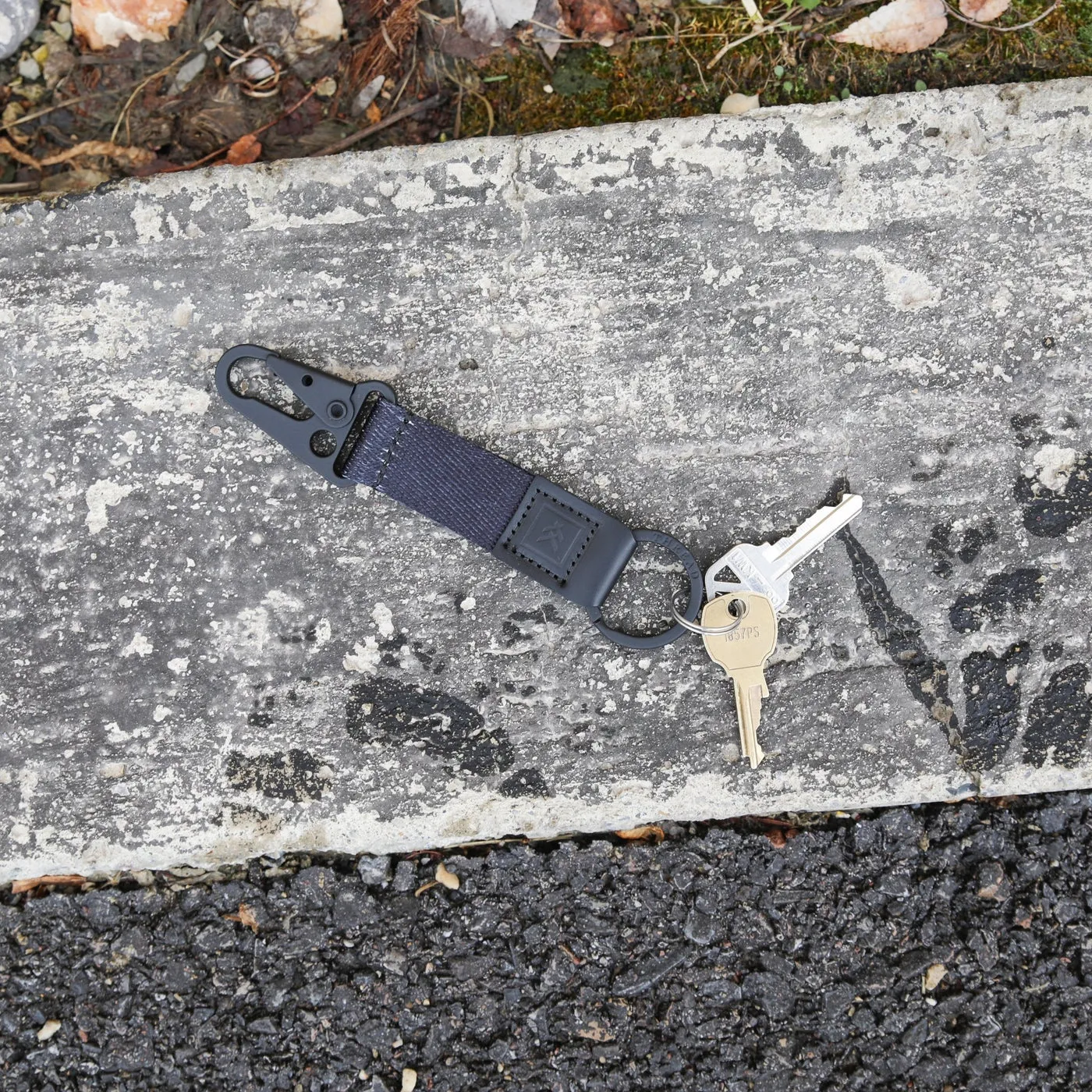 THREAD KEY CHAIN CLIP - Black